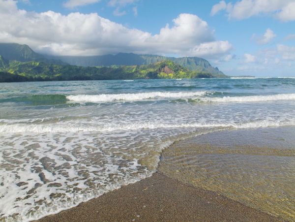 Koloa Beachfront Home with Three Bedroom in Poipu