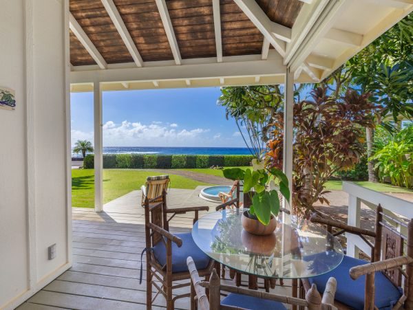 Koloa Beachfront Home with Three Bedroom in Poipu