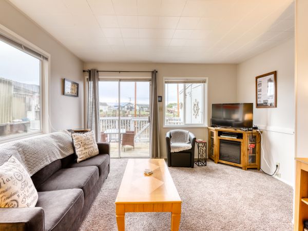 Mendocino Home 982835