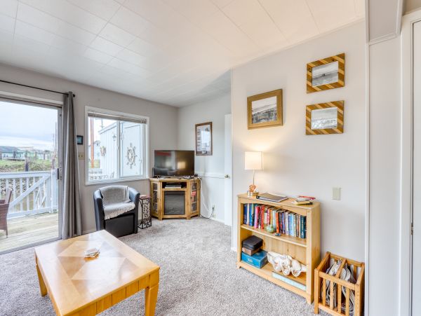 Mendocino Home 982835