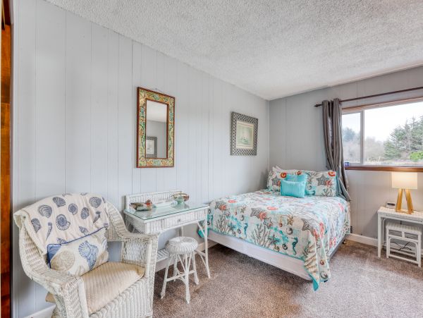 Mendocino Home 982835