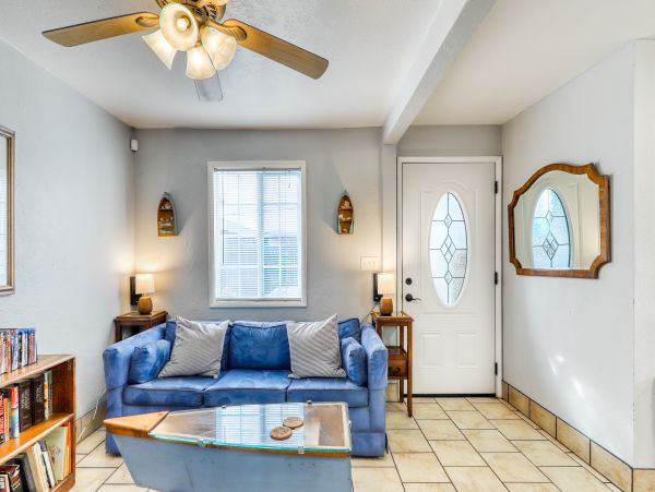 Mendocino Home 982836