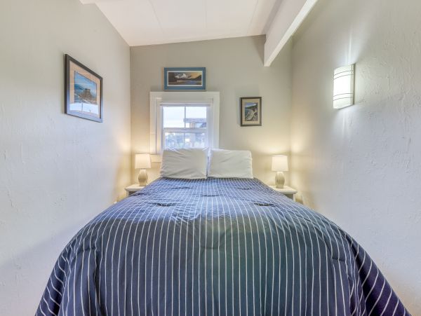 Mendocino Home 982837