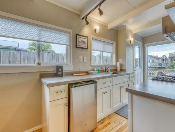 Mendocino Home 982837