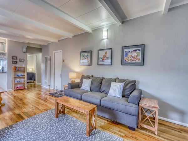 Mendocino Home 982837