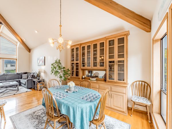 Mendocino Home 982838