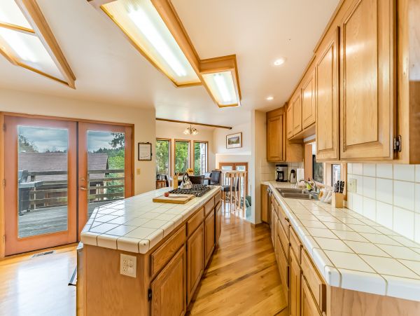 Mendocino Home 982838