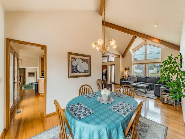 Mendocino Home 982838