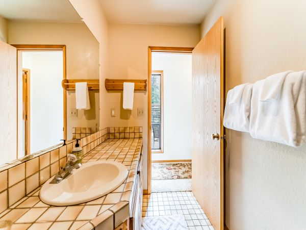 Mendocino Home 982838