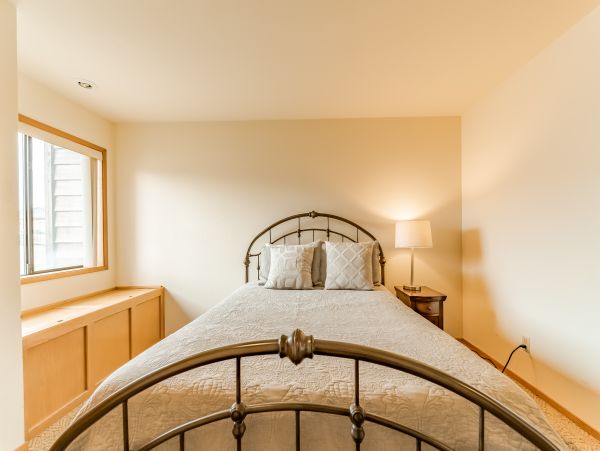 Mendocino Home 982838