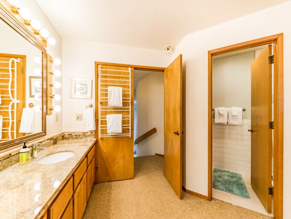 Mendocino Home 982838
