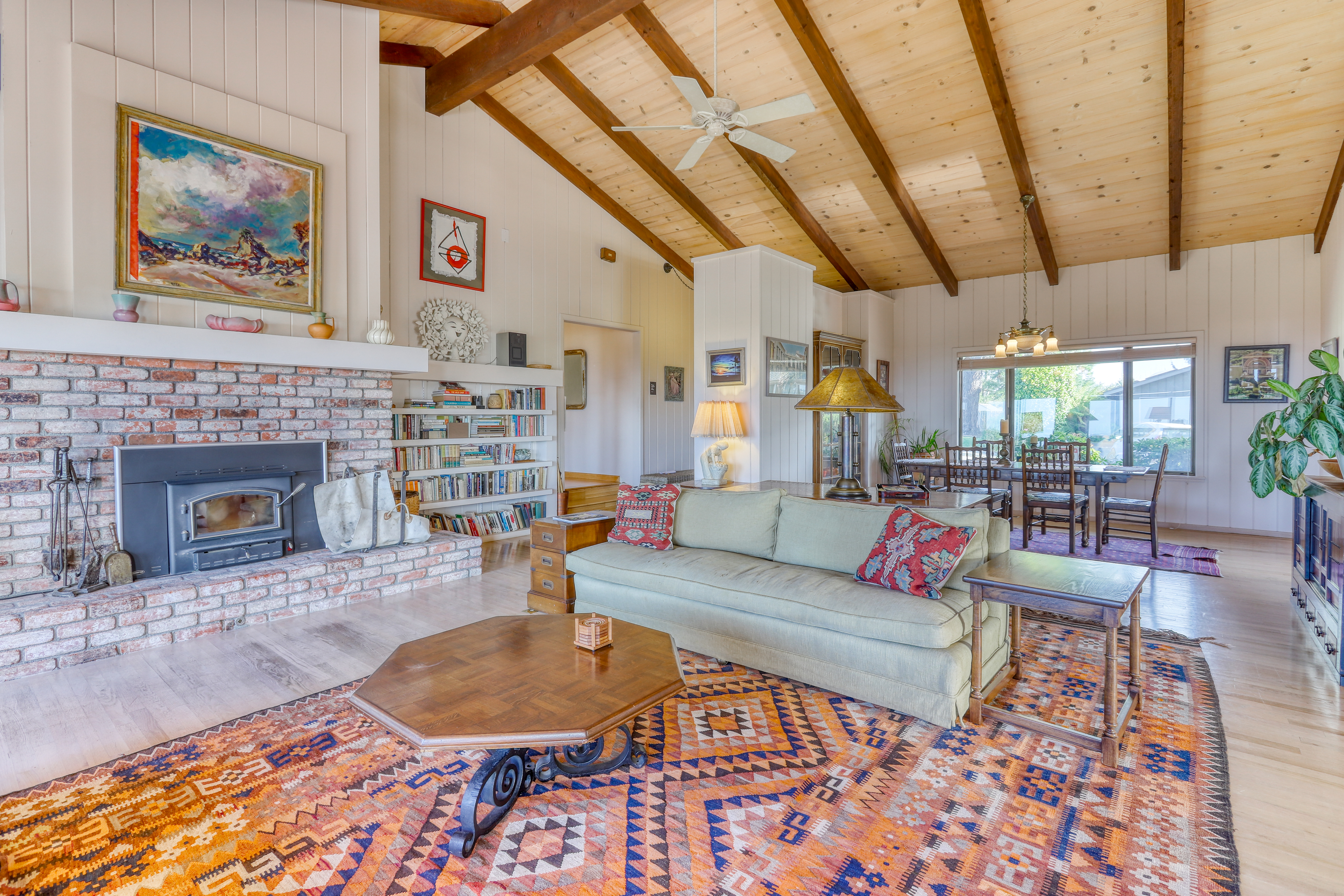 Mendocino Home 982839