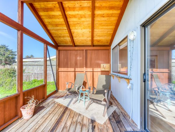 Mendocino Home 982839
