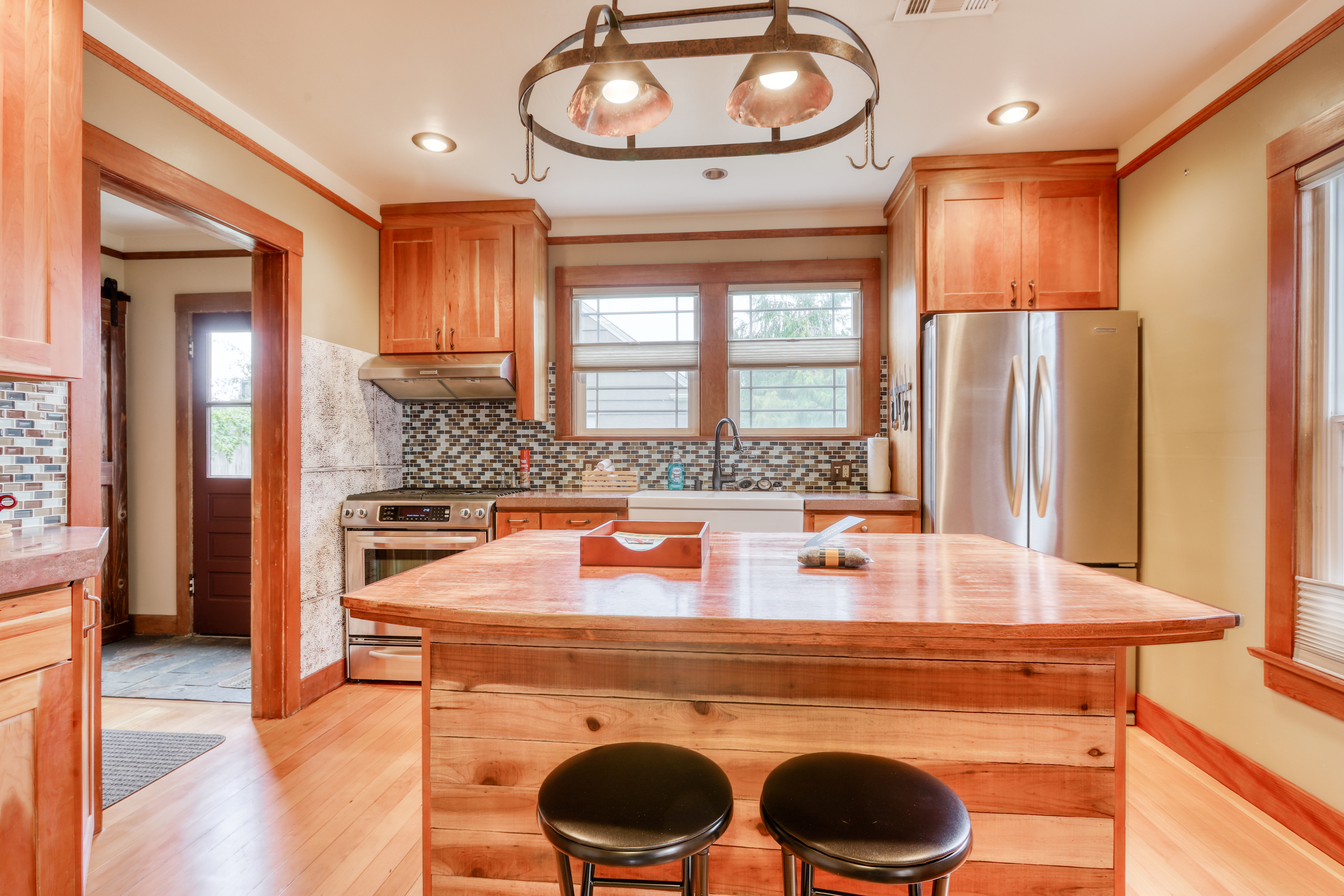 Mendocino Home 982840