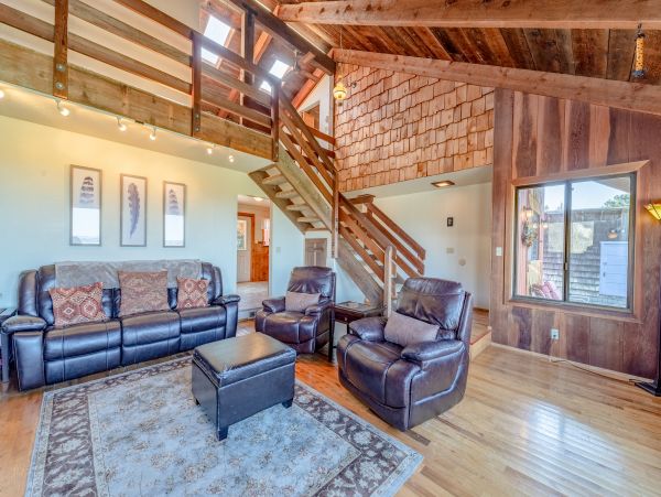 Mendocino Home 982841