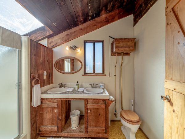 Mendocino Home 982841