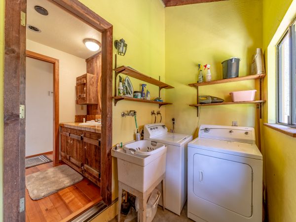 Mendocino Home 982841