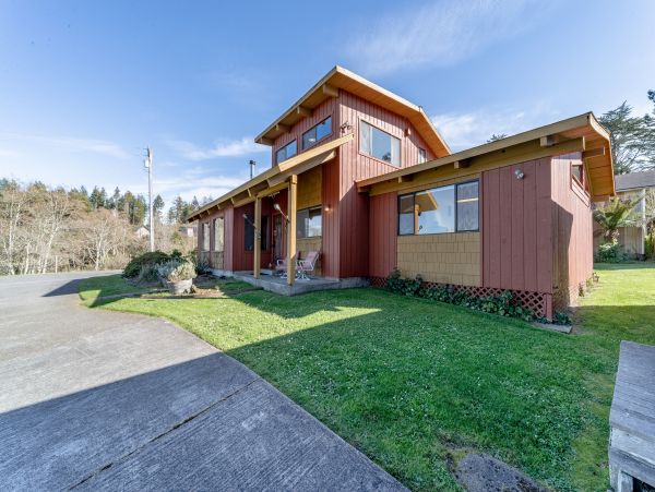 Mendocino Home 982841