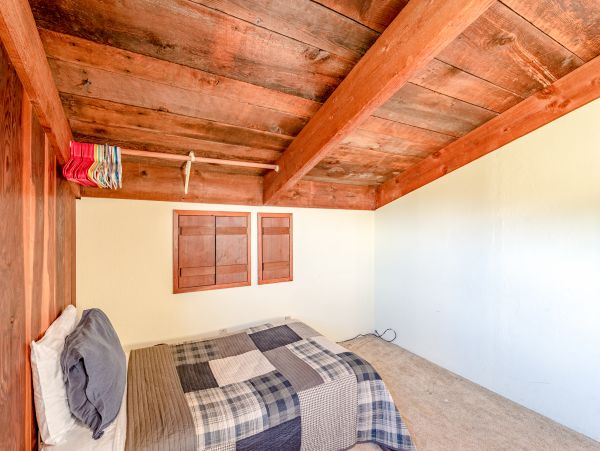 Mendocino Home 982841