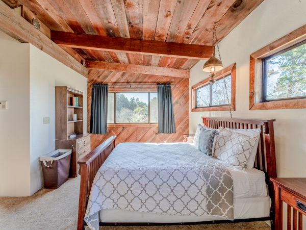 Mendocino Home 982841