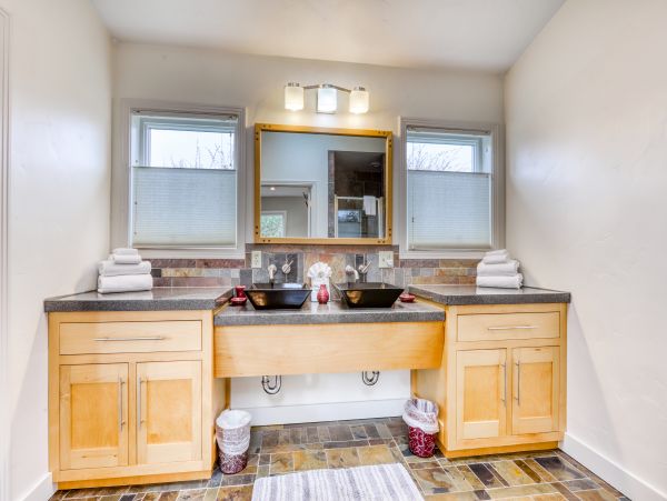 Mendocino Home 982842
