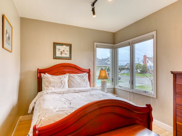 Mendocino Home 982842