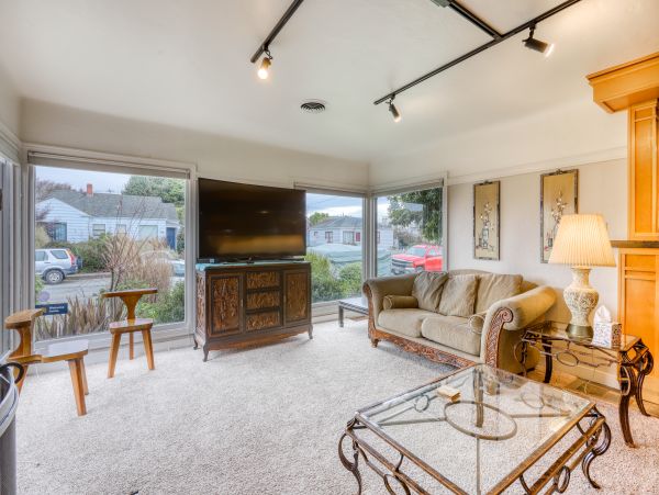 Mendocino Home 982842