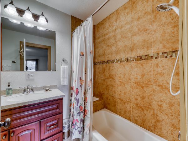 Mendocino Home 982845