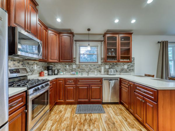 Mendocino Home 982845