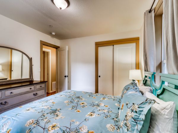 Mendocino Home 982845
