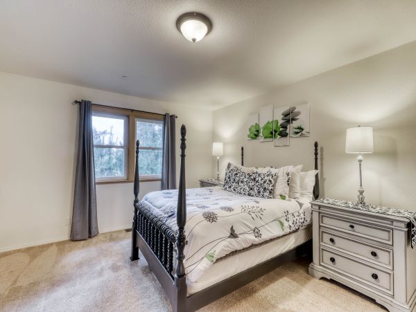 Mendocino Home 982845