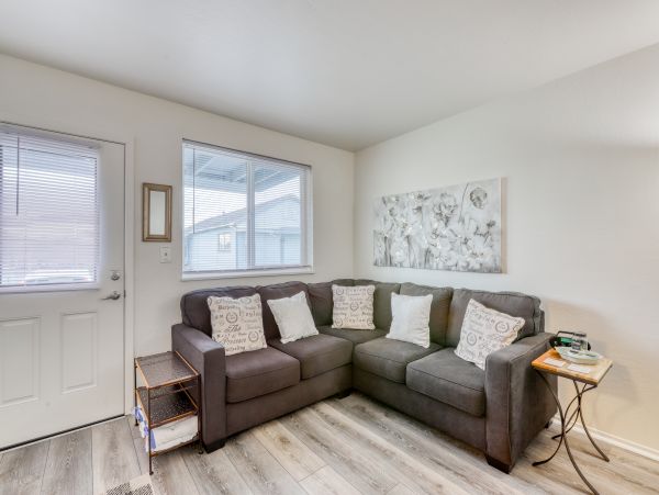 Mendocino Home 982846