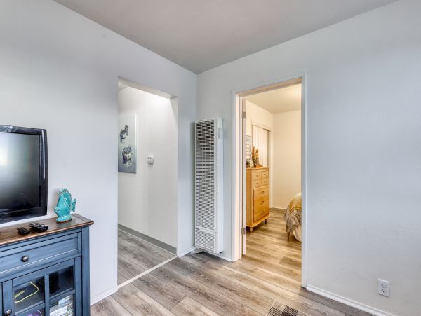 Mendocino Home 982846