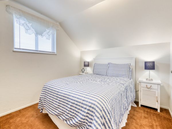 Mendocino Home 982846