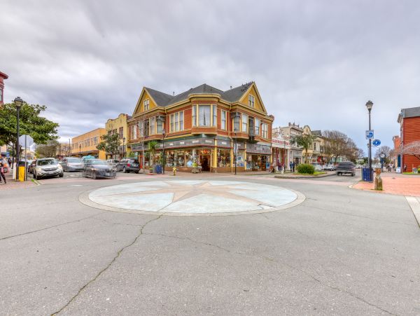 Mendocino Home 982846