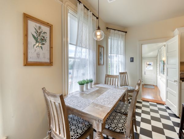 Mendocino Home 982847