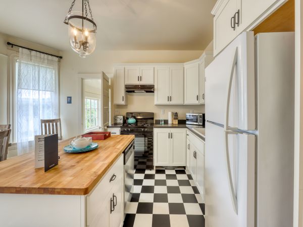 Mendocino Home 982847