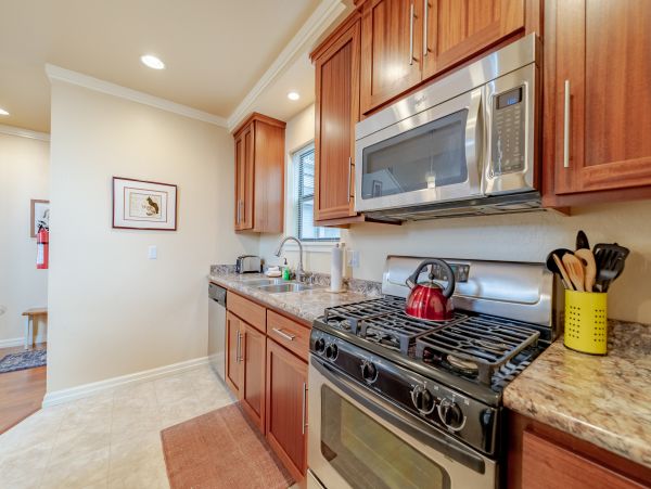 Mendocino Home 982848