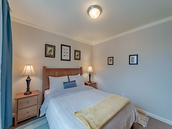 Mendocino Home 982848