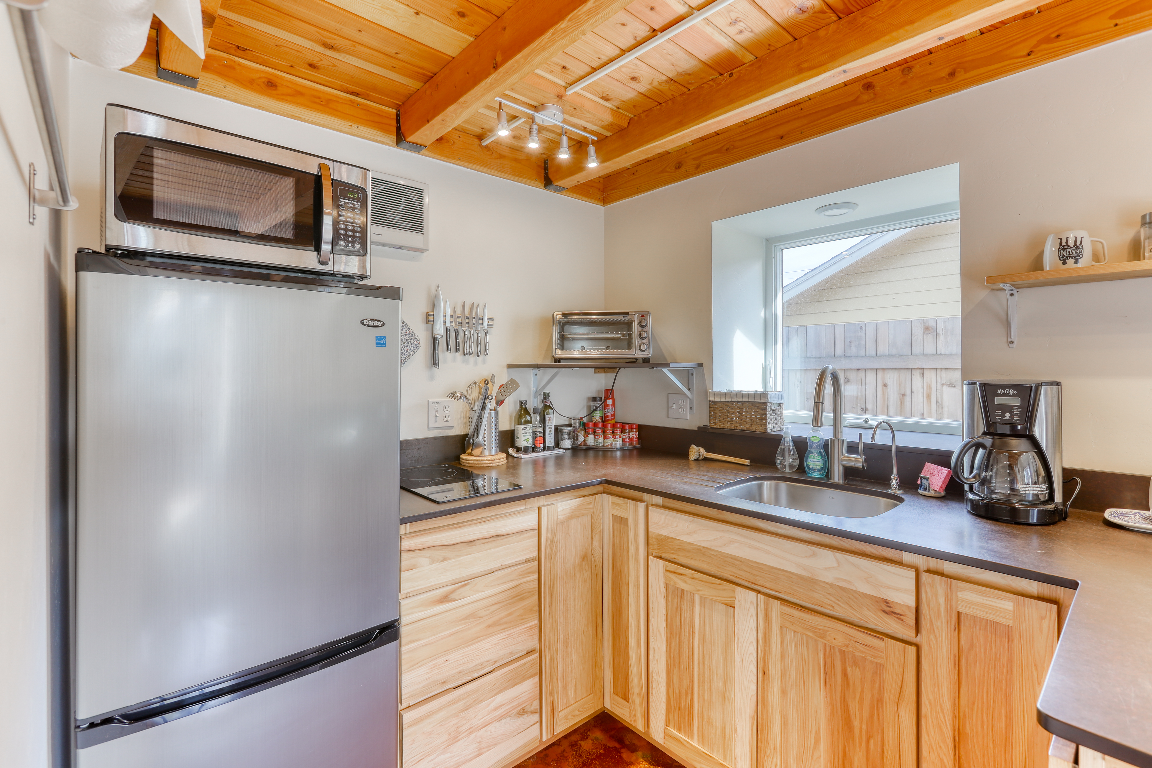Mendocino Home 982849