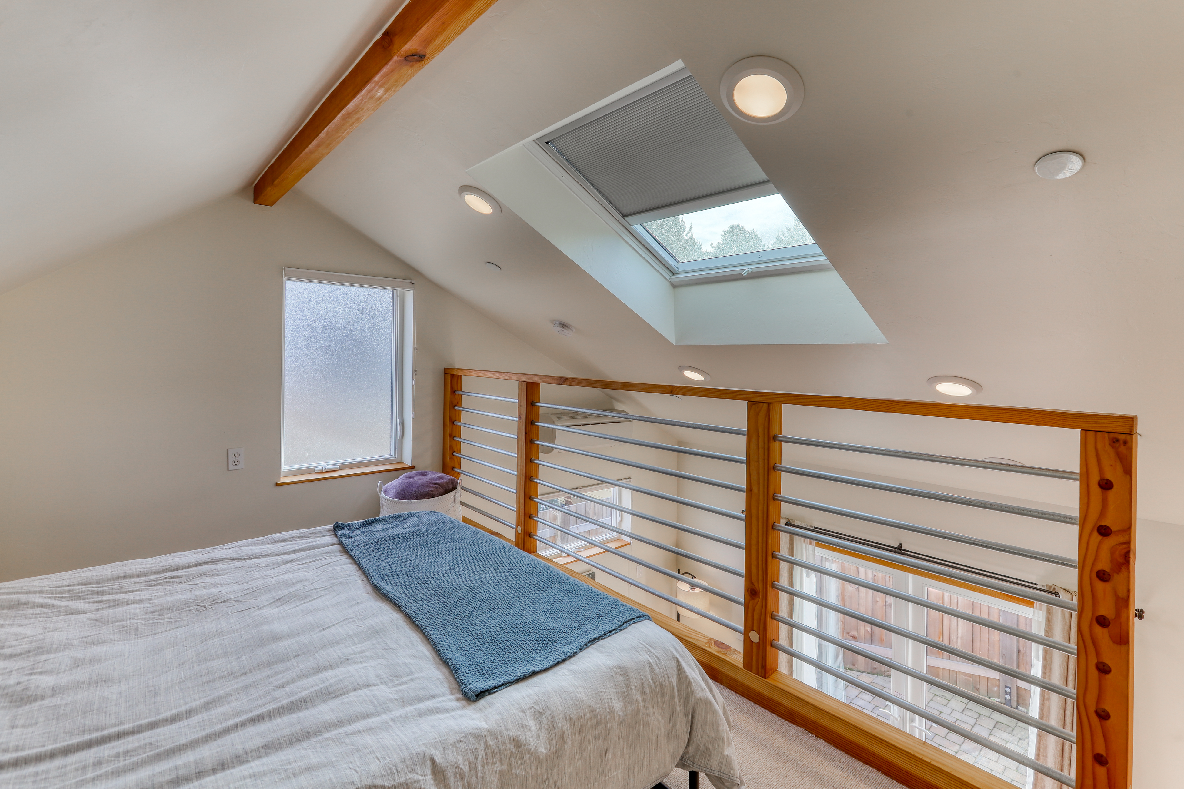 Mendocino Home 982849