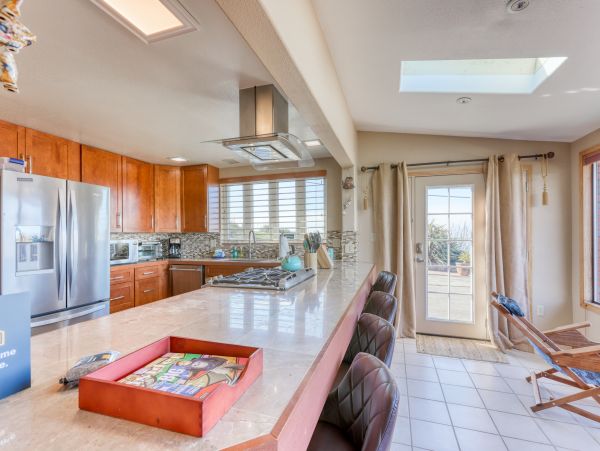 Mendocino Home 982853