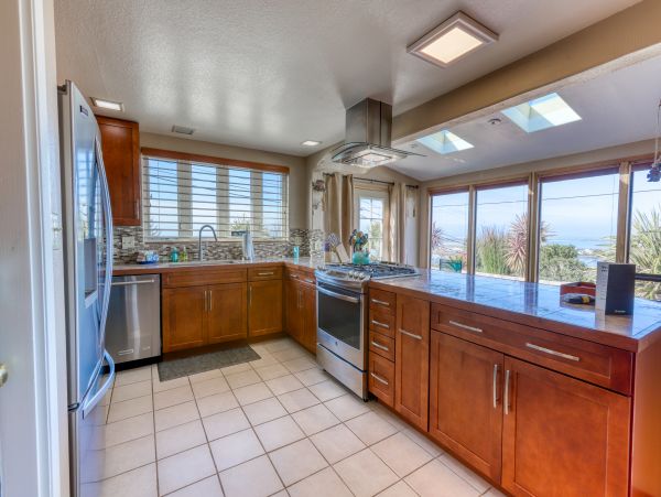 Mendocino Home 982853