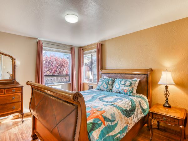 Mendocino Home 982853