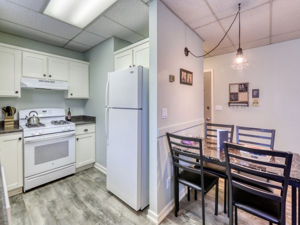 Mendocino Home 982854