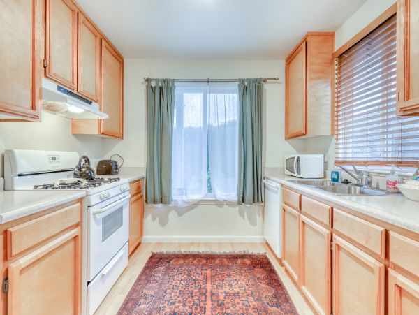 Mendocino Home 982855