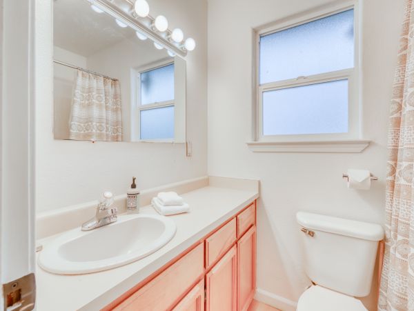 Mendocino Home 982855
