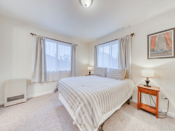 Mendocino Home 982855