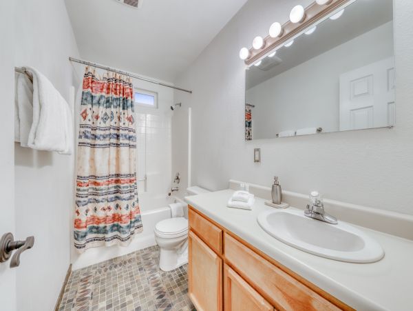 Mendocino Home 982855