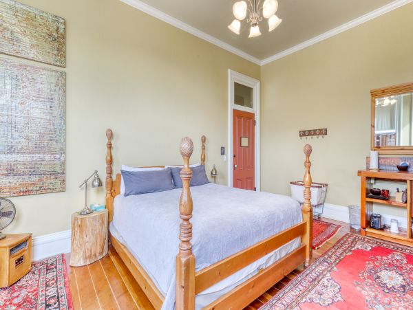 Mendocino Home 982856